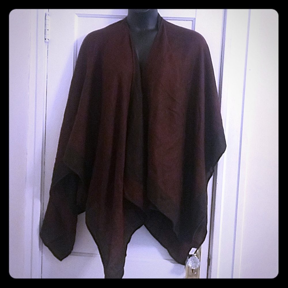 Maroon poncho shaw